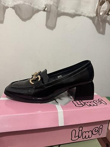 labrador obuca novi sad: Ženske poluduboke mokasine na petu – crne, model 9076, veličina 36 - — 2