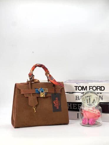 Travel suitcases and bags: Tasne 
pk — 3