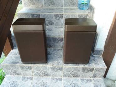 Foto i video kamere: Grundig M 600 bas 17,5cm; srednji 11x11cm; visoki 11x8cm 50-75w/4 oma; — 6