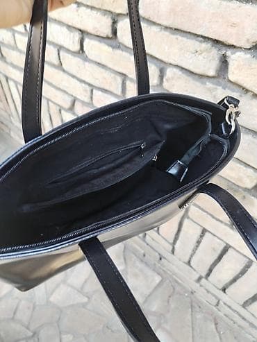 srebrni privesci za pandoru: Crna torba 50×30 cm - Materijal: glatka eko-koža, sjajna završnica - — 6