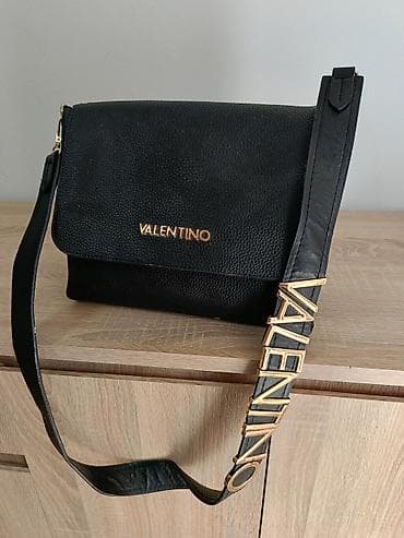 Valentino torba preko ramena - Model: crna kožna crossbody/shoulder