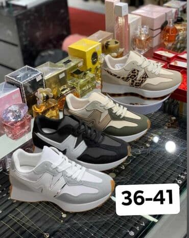 nike patike air max 270 react: 05. Patike 
4200 din — 1
