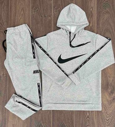 sweatshirt h m: Muske komplet trenerke
Od M do 2Xl
Pamuk
4500 — 2