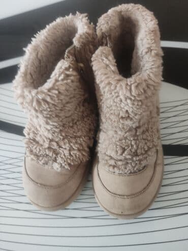Dečija obuća: Ugg čizme, Zara, Veličina - 26 — 1
