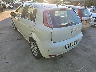 fiat evo: FIAT EVO 2012. GOD. - KOMPLETAN AUTO U DELOVIMA | AUTO DELOVI RS – — 2