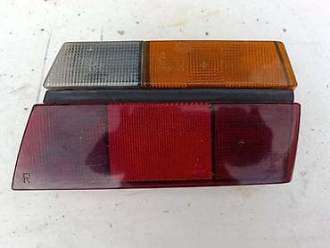 tocilo cena: ŠTOP LAMPA DESNA ZA VOLKSWAGEN PASSAT B1 OD 1977. DO 1979. GOD. | — 1