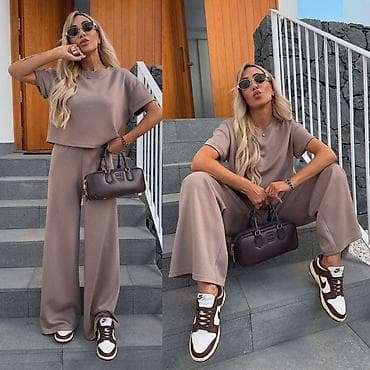 rock fan majice: Zenski komplet – široke pantalone + kratka majica
1800 din
S M L XL — 3