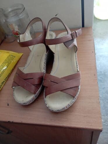 ženske espadrile sa platformom: Sandals, 39 — 1