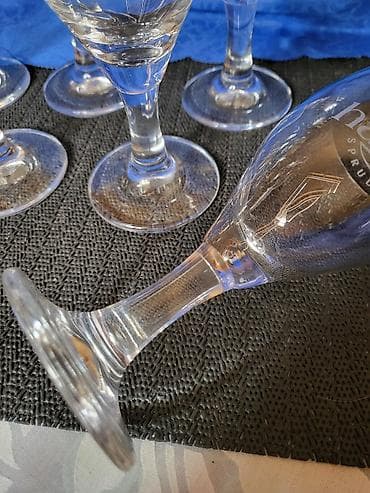 pepco čaše: Case vintaz,nove kristalne uneverzalne Nemacka. Nove univerzalne — 10