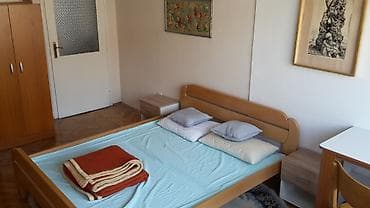 stanovi prodaja vrsac: 3 sobe — 4