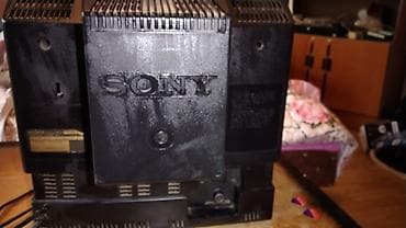 polovni televizori krusevac: CRT Sony Trinitron kolor TV, model KV-1434M3 (14"). - Trisistemski — 7