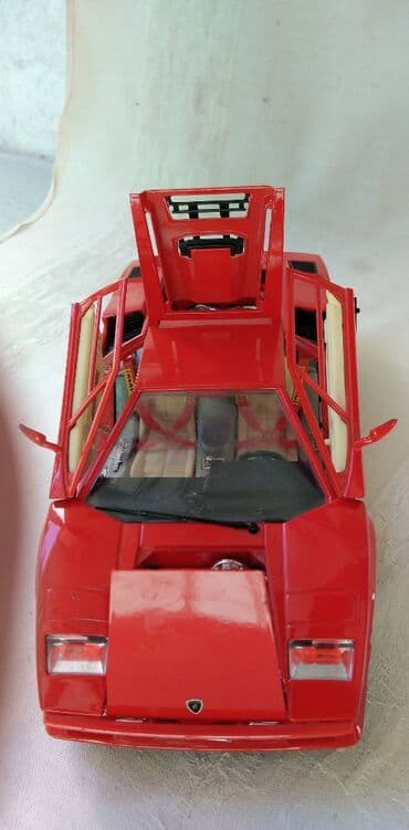 home alone 1 sa prevodom na srpski: Burago Lamborghini Contach 1:18fali spojler i z.hauba(stavljena — 3