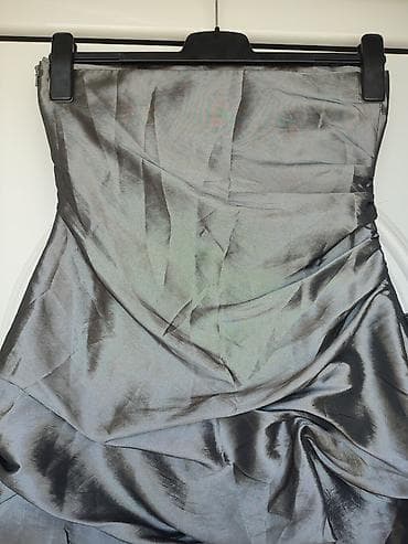 bmc maske: Saten haljinica, veličina 38. - Kroj: mini, bez bretela (strapless) — 5