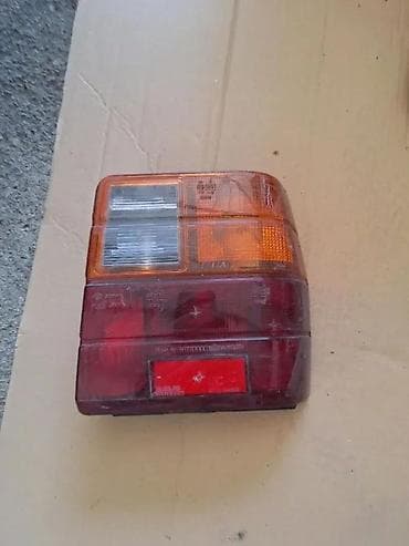 icon skuteri: FIAT UNO STOP SVETLO | Zadnji desni stop fiat uno prve generacije — 5