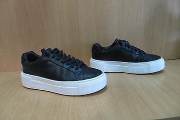 kander patike: CALVIN CLEIN br 3824cm unutrasnje gaziste stopala, patike su ORIGINAL — 3