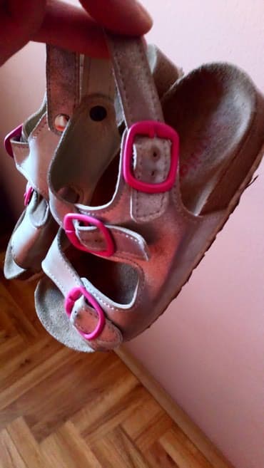 pantalone od vestacke koze: Sandals, Milami, Size - 31 — 4