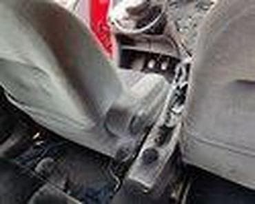 focus 2: FORD FOCUS 2005. GOD. - KOMPLETAN AUTO U DELOVIMA | SMEDEREVSKA — 8