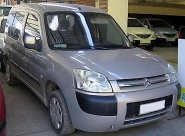 bagi prodaja: DELOVI ZA CITROEN BERLINGO 2005. GOD. | Kompletan auto u delovima — 1