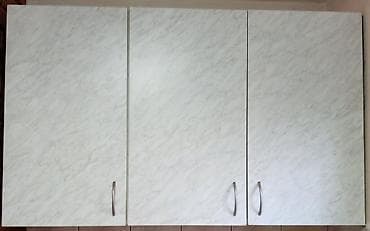 ormar sa policama: HITNA PRODAJA !!! Viseći kuhinjski element sa dvokrilnim vratima — 3