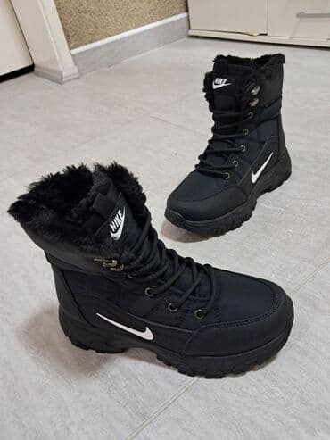 Loafers: High boots, Nike, 36 — 2