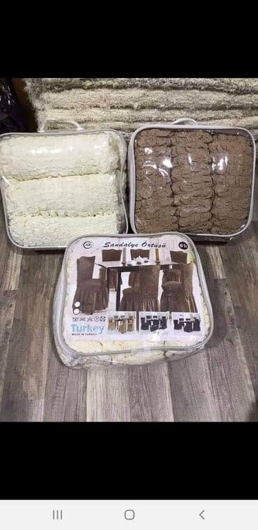 Presvlake za stolice 6 komada 3850 din
tk