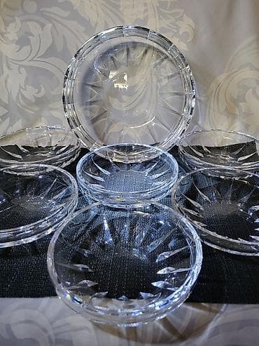 Daske za peglanje: Cinije za poslastice itd.tezak kristal rucna obrada 80te.god — 5