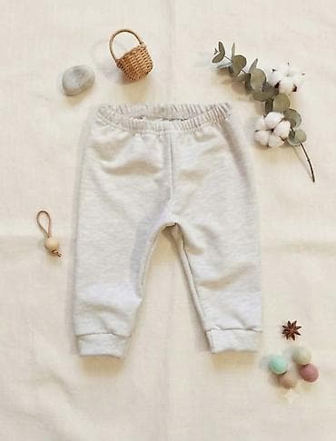 xl ali l: Bebi donji deo trenerkica 62-86 850
2-8 950
10-12 1050🅰️🅰️ — 2