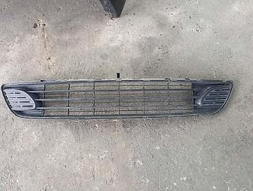SREDNJA RESETKA BRANIKA ZA CITROEN C4 GRAND PICASSO OD 2006. DO 2013 at lalafo.rs SREDNJA RESETKA BRANIKA ZA CITROEN C4 GRAND PICASSO OD 2006. DO 2013
