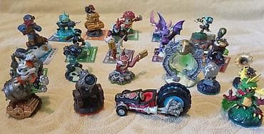 Skylanders figure potpuno ocuvane i ispravne ne mogu postaviti sve