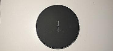 Prodajem novi bežični punjač marke Smart Choice. U pitanju je fast — 5