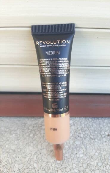 rotirajuća četka za kosu lidl: Baza za senku za oči Makeup Revolution Ultimate Base prajmer za senku — 5