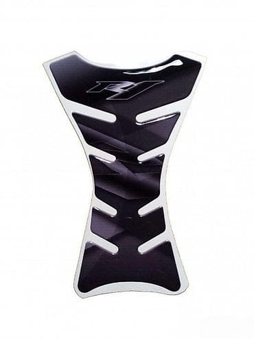 YAMAHA R1 - tank pad - 660 📌 Opis: Samolepljivi protektor za