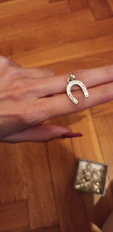 heklane rucke za torbe: Srebro privesci po 800 din 
uplata pa slanje — 6