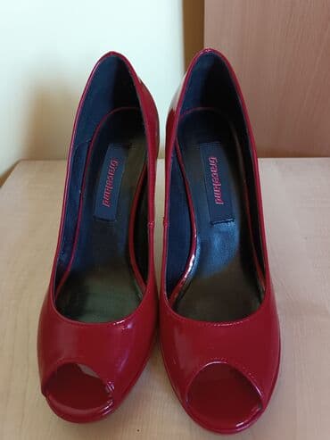 mokasine novi sad: Pumps, Graceland, 37 — 1