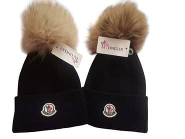 Blazers: MONCLER crne zimske kape sa PRIRODNIM krznom unisex HIT! O R I G I N — 1