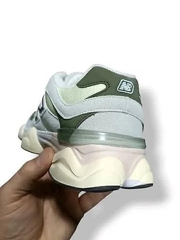 patike bata: New Balance / NB 9060 / 2026

Vel. : 36-41
Cena: 3800 din 🎀
US🤍 — 3