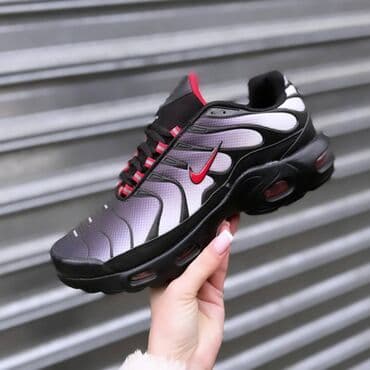 nike react zenske patike: Trainers, size - 46 — 8