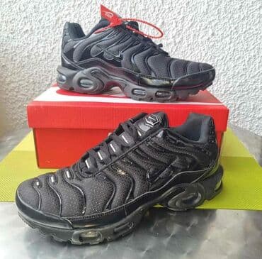 Patike, veličina - 44