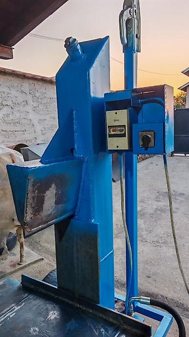 ručni brener sa zamenjivom bocom: Na prodaju cepac za drva 24t, poluautomatski, zahvat 360mm. Cena — 3