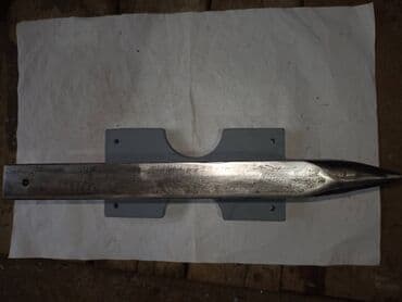 Agregati: Nakovanj sa slike, gornja šina četvrtka 40 mm x 40 mm dužine 400 mm — 3