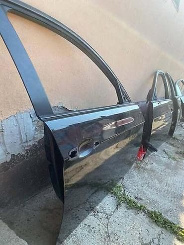 vrste auta: VRATA ZA E90/91 ZA BMW 316, 318, 320 . OD 2005. DO 2011. GOD. | — 2