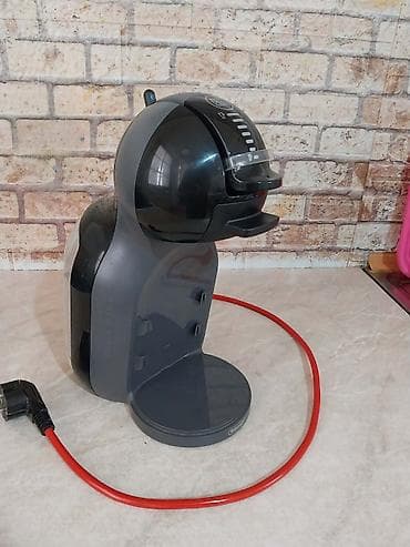 polovni aparati: Aparat za DOLCE GUSTO kapsule je u odlicnom stanju sa veoma sitnim — 4