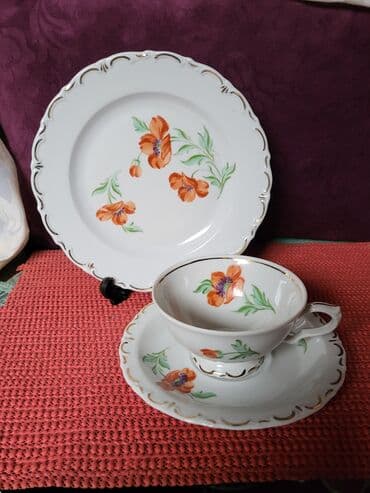 porcelanske solje za caj: Porcelanski nemacki set nemacki,rucna obrada,oslikavanje 70te. Set — 1