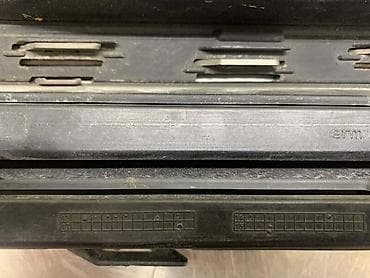 auto iv novi becej: RESETKA BRANIKA ZA VOLKSWAGEN PASSAT CC - 3C8854662A | Resetka — 3