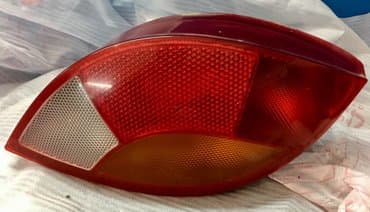 amortizeri za apn 4: Stop svetla ford Ka — 1