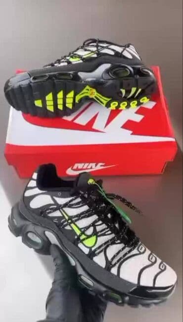 Čizme: Patike, veličina - 44 — 1