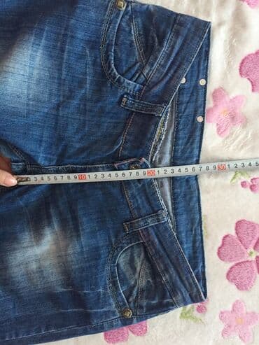 Jeans: Jeans — 4