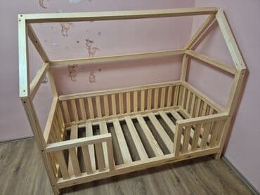 deciji kreveti za devojcice: Dečiji krevet u obliku kućice od punog drveta (svetliji prirodni ton) — 2