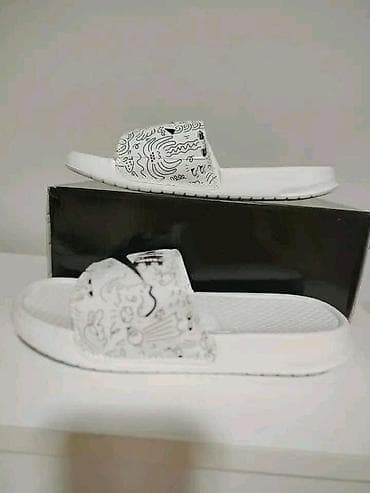 moderne papuce za leto 2023: Papuce 36-46 
Cena 2000 dinara
💋 — 7