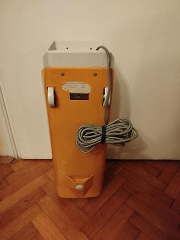 retro konzola cena: Retro stari Sloboda Cacak usisivac Progress Super 600. Fali dugme za — 3